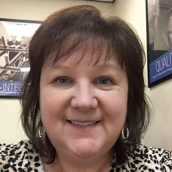 Meet your Posher, Connie - Picture 1 of 1